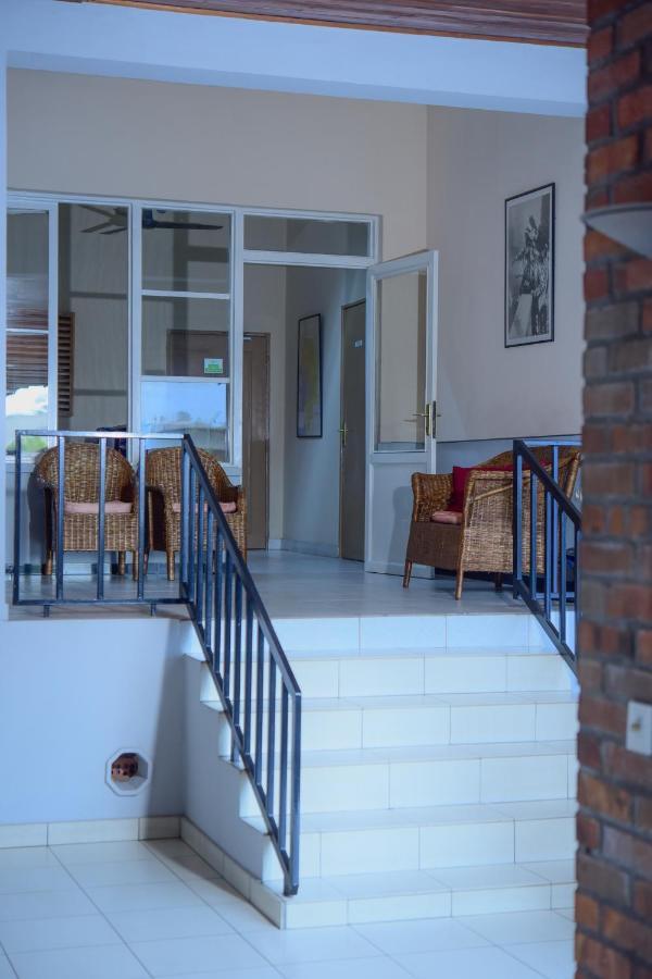 Botanika Hotel 부줌부라 외부 사진